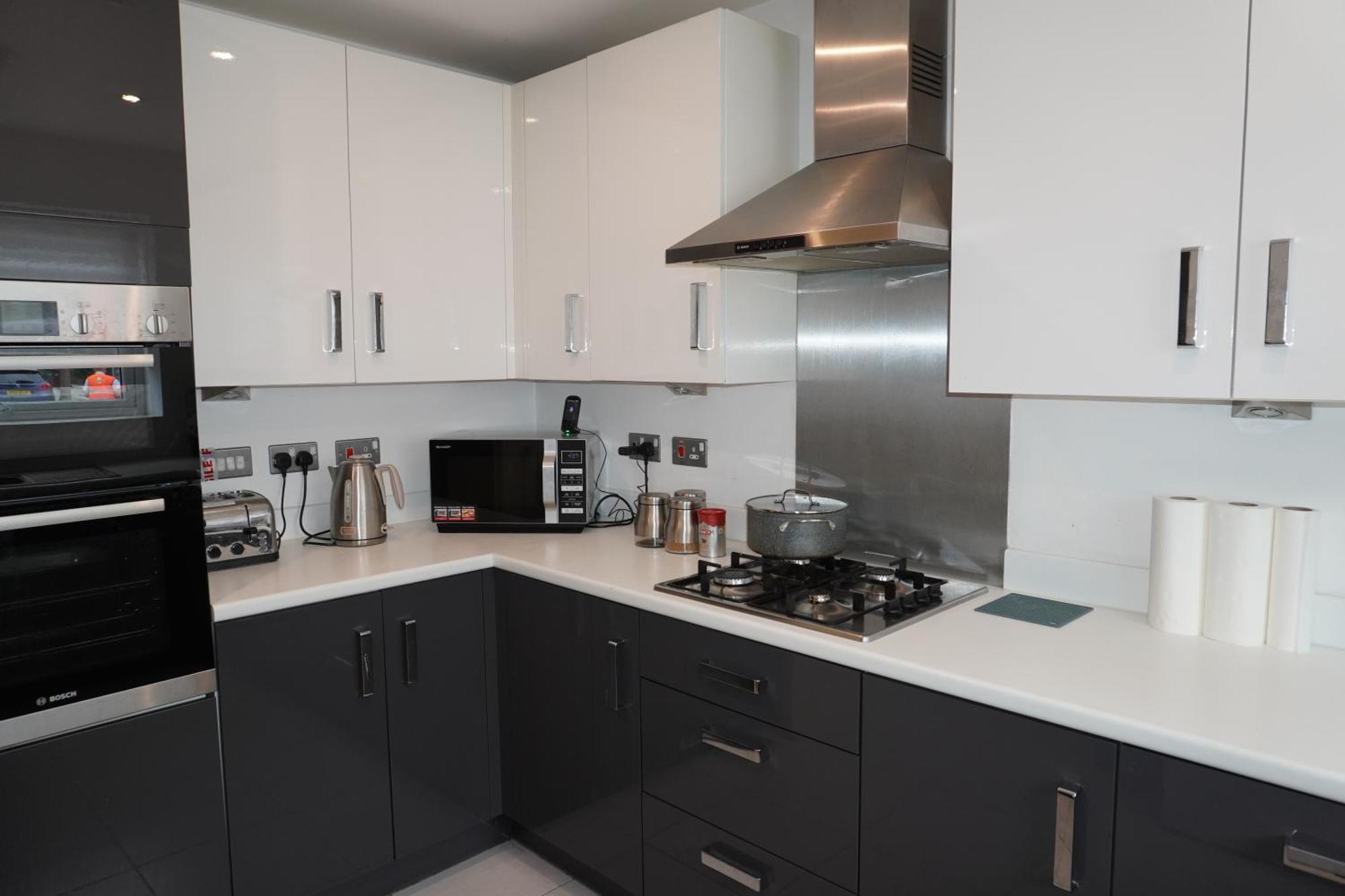 Luxury Rooms - Pick A Room - Free Parking & Kitchen Access, Near Etihad Stadium, The Coop Live & Piccadilly Station, Manchester Exterior foto