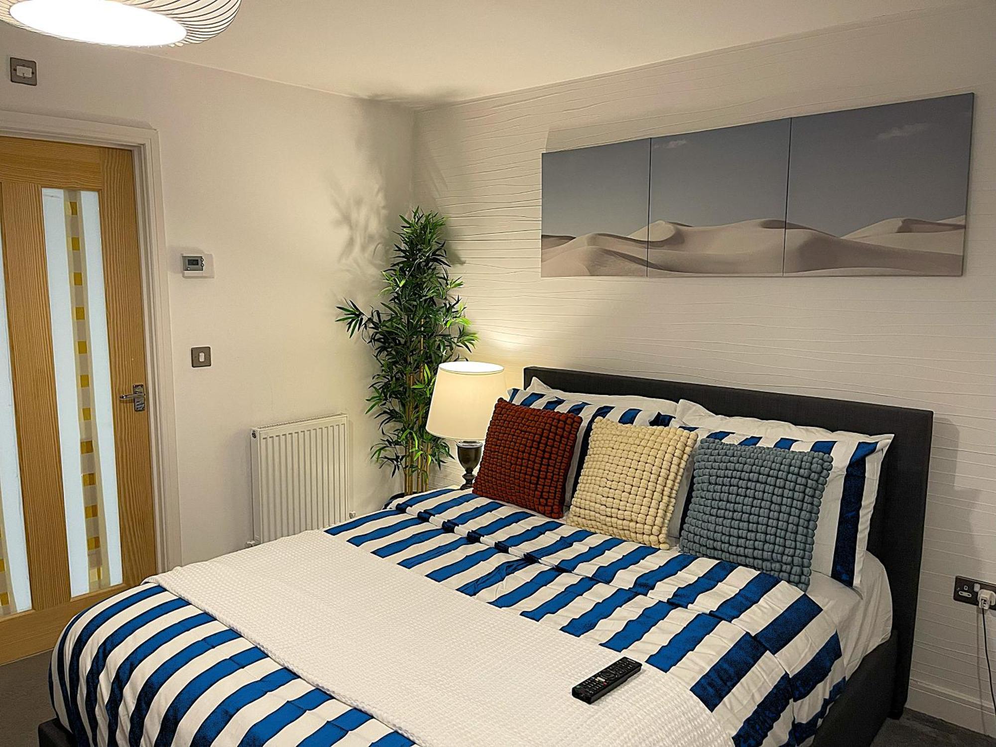 Luxury Rooms - Pick A Room - Free Parking & Kitchen Access, Near Etihad Stadium, The Coop Live & Piccadilly Station, Manchester Exterior foto